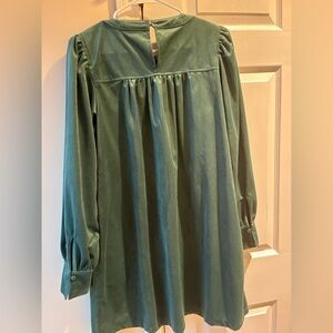 Easel Elegant Green Formal Dress